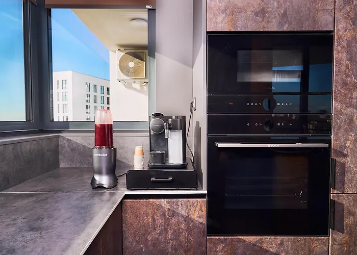 아파트 Skyview Luxury Retreat - Valentino Xcity Tower