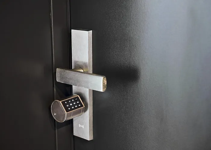 Skyview Luxury Retreat - Valentino Xcity Tower Lejlighed *