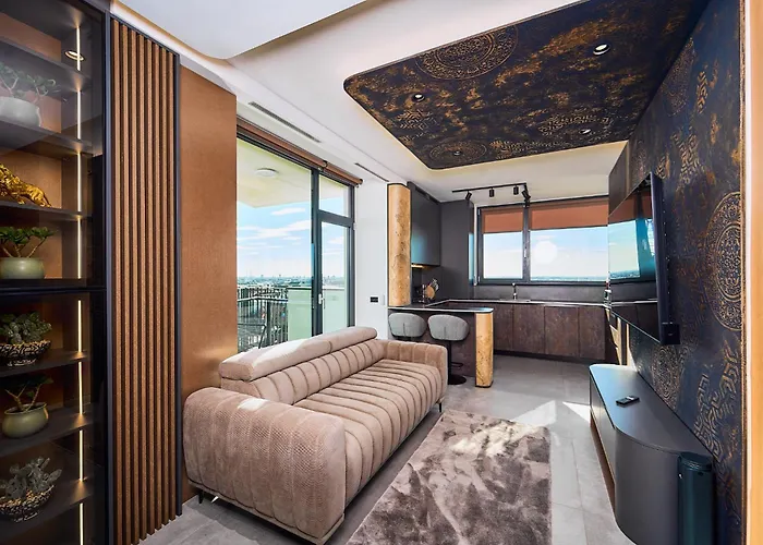 Skyview Luxury Retreat - Valentino Xcity Tower *